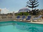 Ringway Villa and Apartments with Pool in Malta